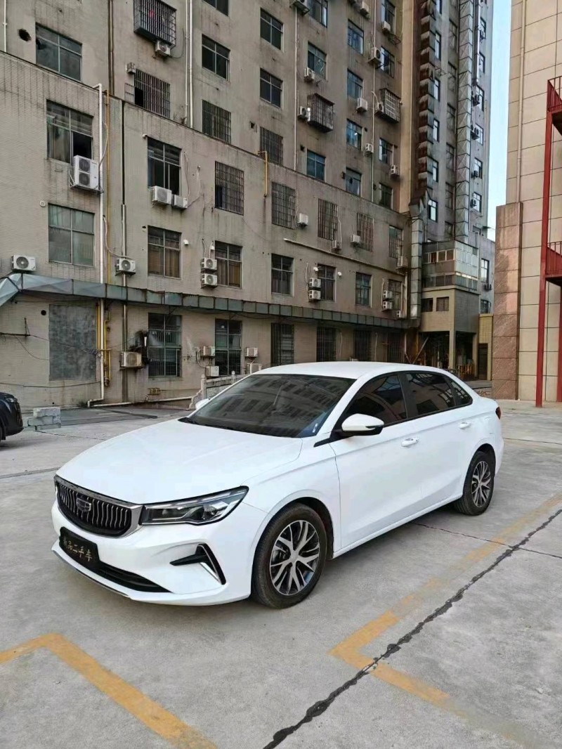 长沙24年吉利帝豪2