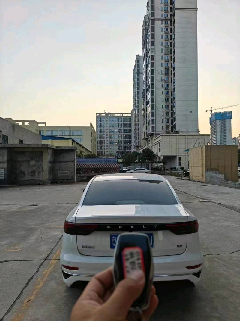 长沙24年吉利帝豪7