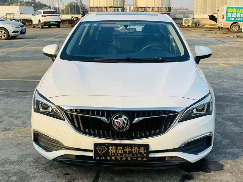 东莞18年别克威朗1