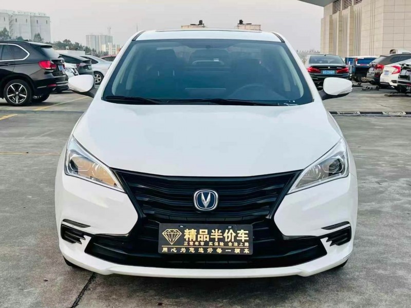 东莞21年长安汽车逸动1