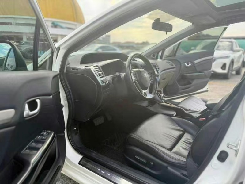 东莞14年本田思域8