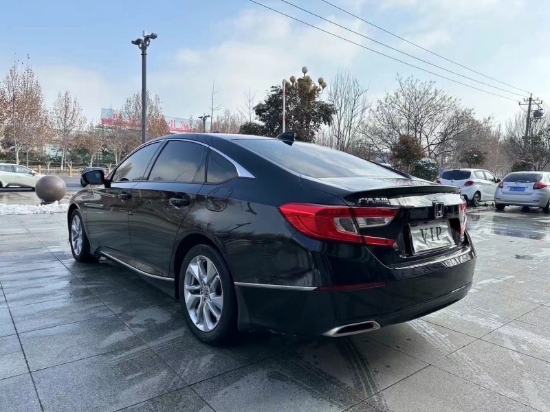 枣庄20年本田雅阁9