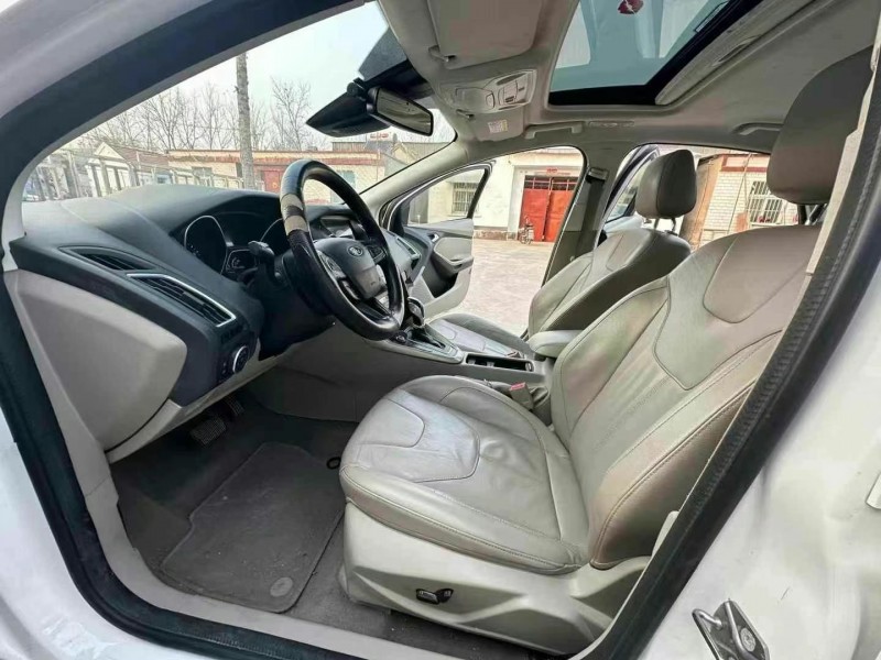 徐州17年福特福克斯5