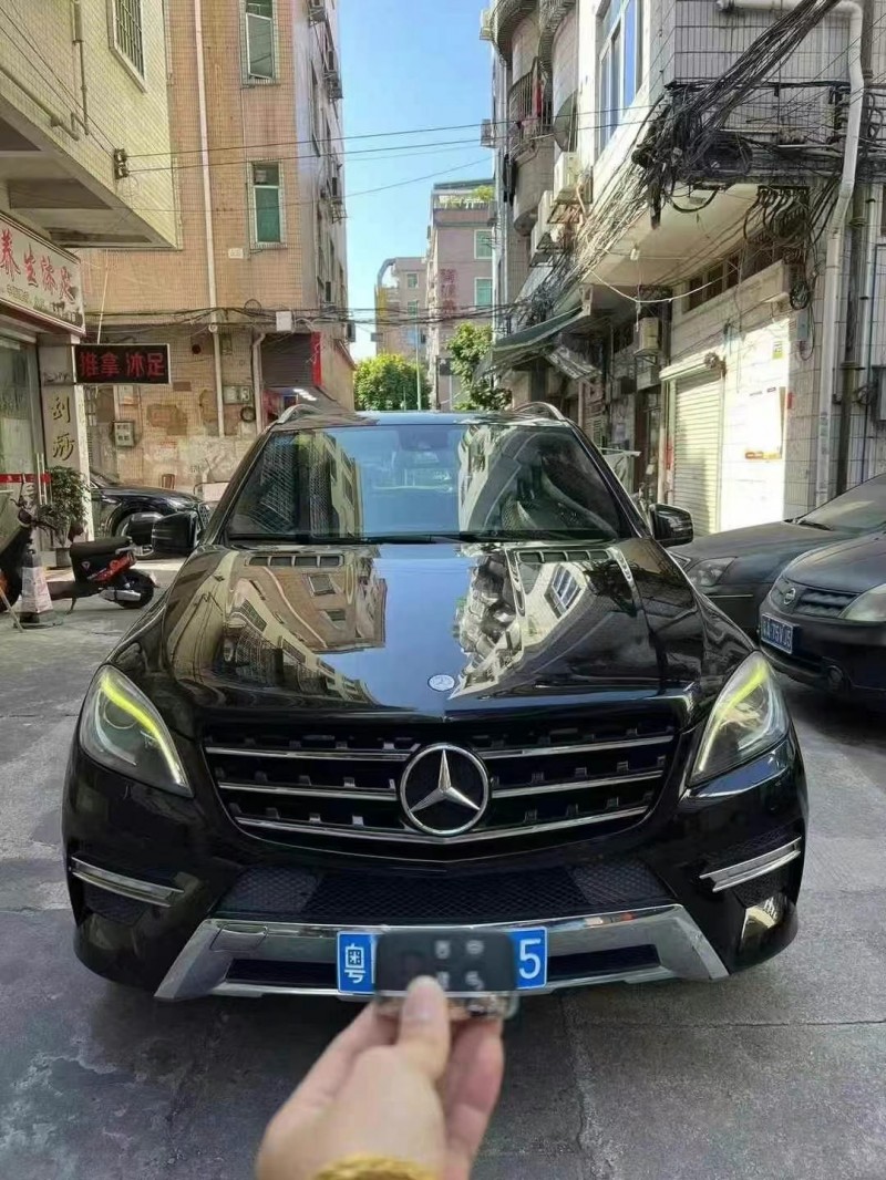 广州13年奔驰ML1