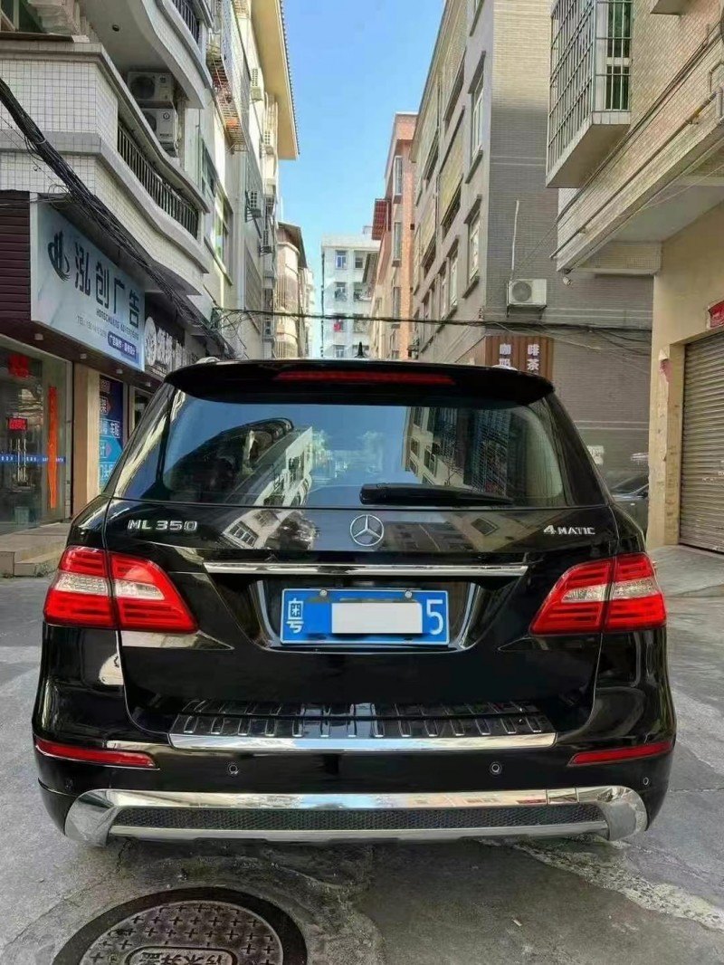 广州13年奔驰ML6