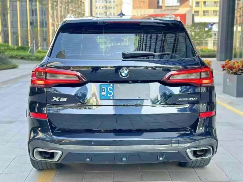 广州21年宝马X59