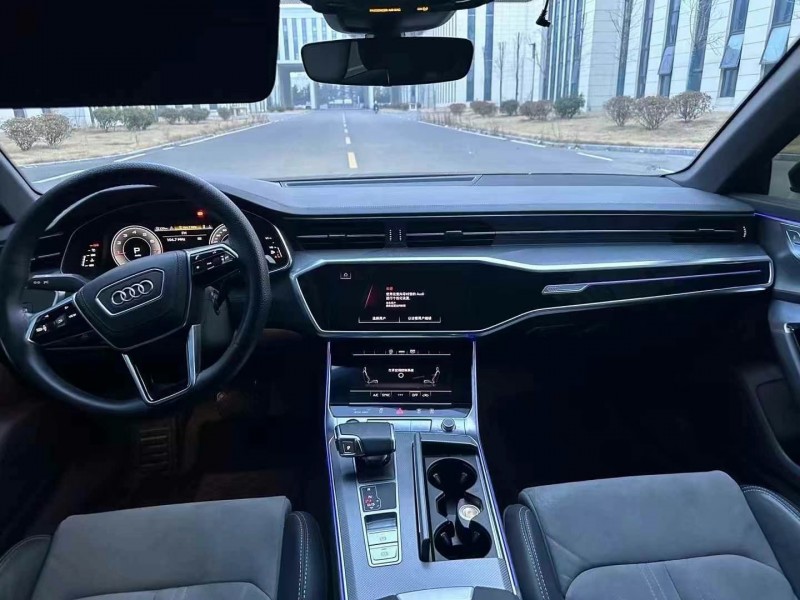 枣庄23年奥迪A6L9