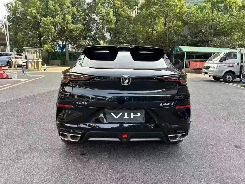 邵阳23年长安汽车UNI5