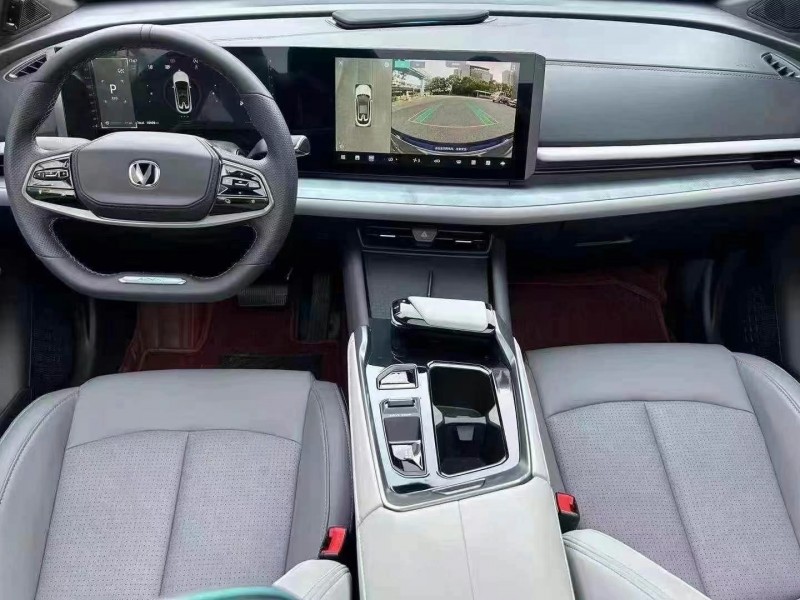 邵阳23年长安汽车UNI8