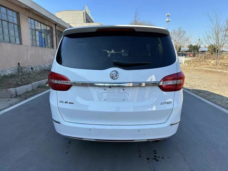 济宁19年别克GL87