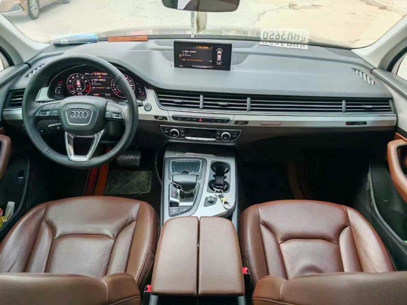 济宁18年奥迪Q72