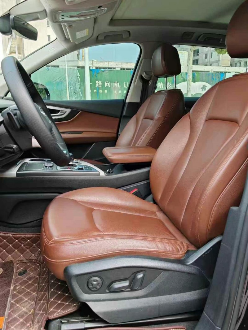 济宁18年奥迪Q73