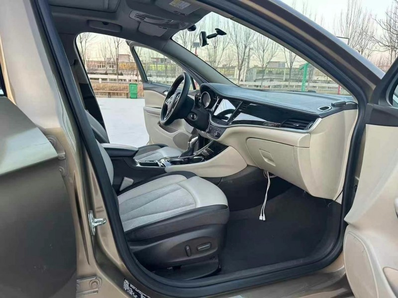 徐州16年别克威朗5