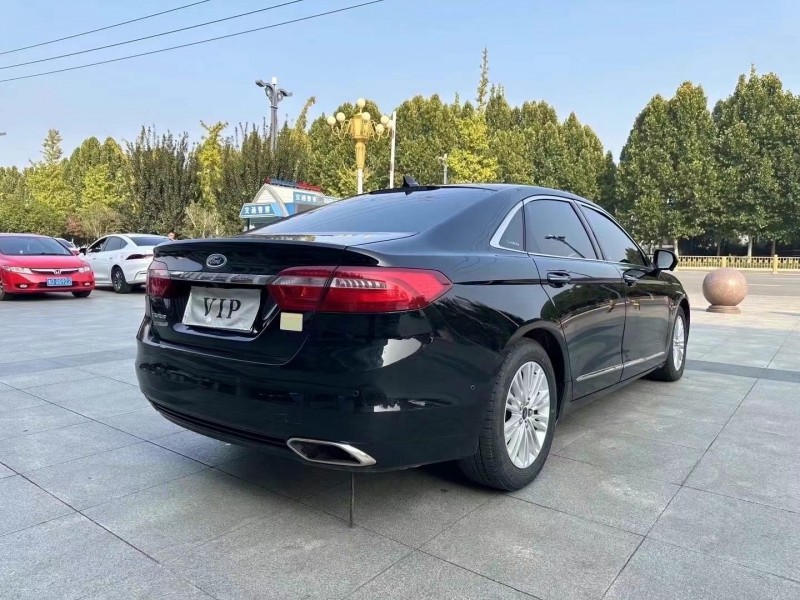 枣庄18年福特金牛座8