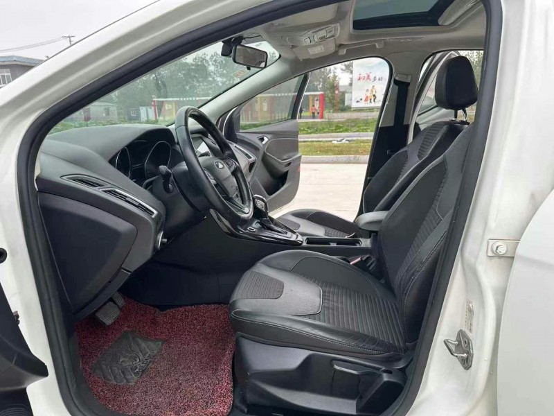 徐州15年福特福克斯3