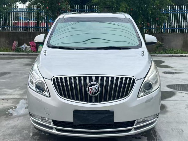 徐州16年别克GL81