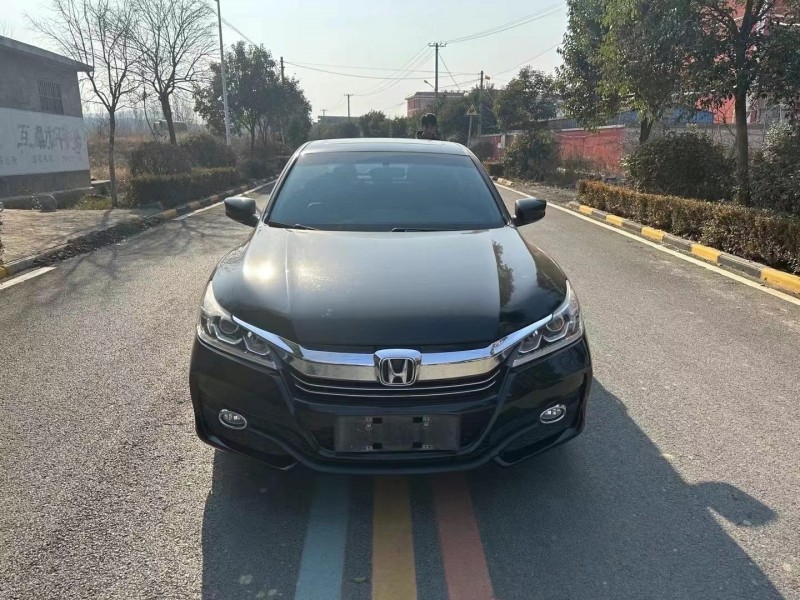 枣庄17年本田雅阁1