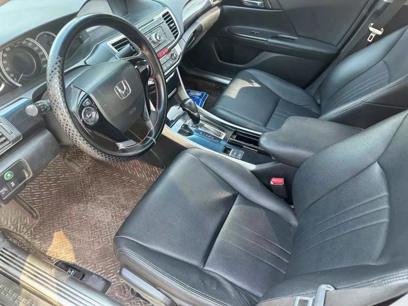 枣庄17年本田雅阁5