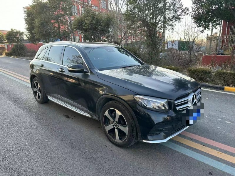 枣庄19年奔驰GLC2