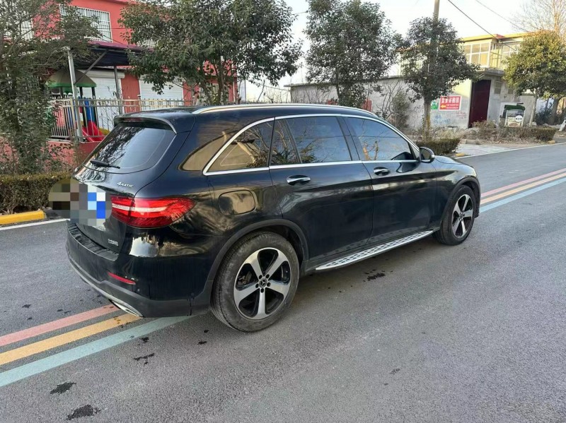 枣庄19年奔驰GLC7
