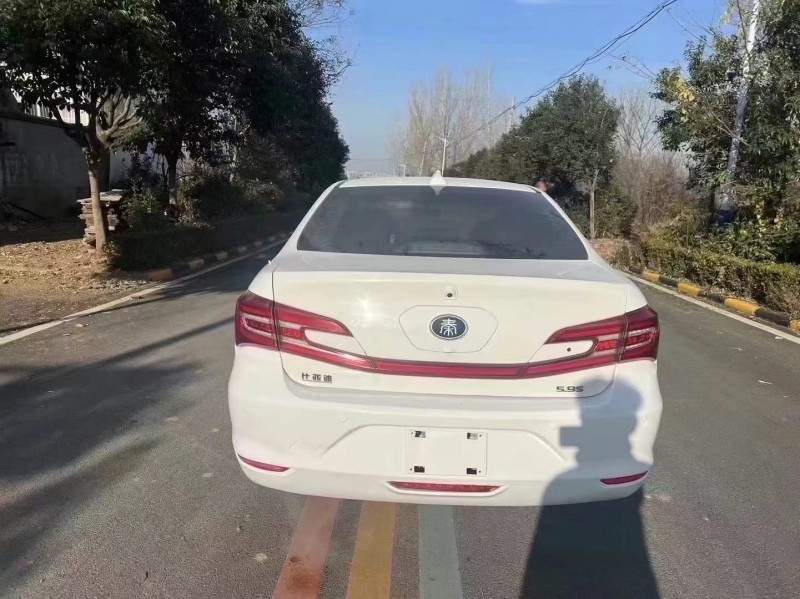 枣庄18年比亚迪秦9