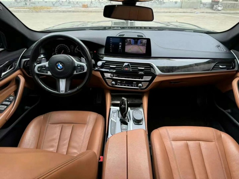 保定19年宝马5系4