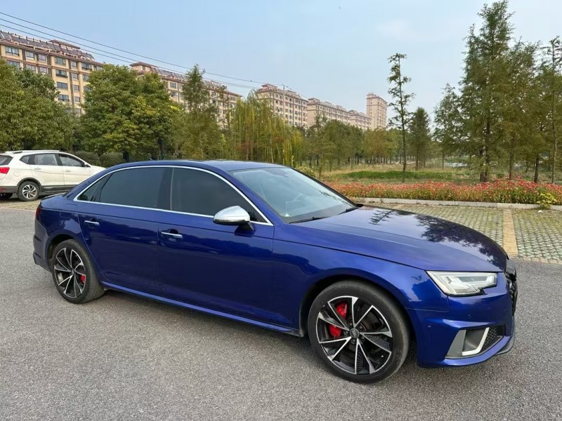 盐城19年奥迪A4L2