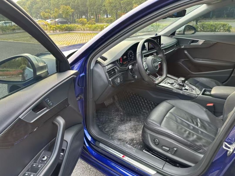 盐城19年奥迪A4L6