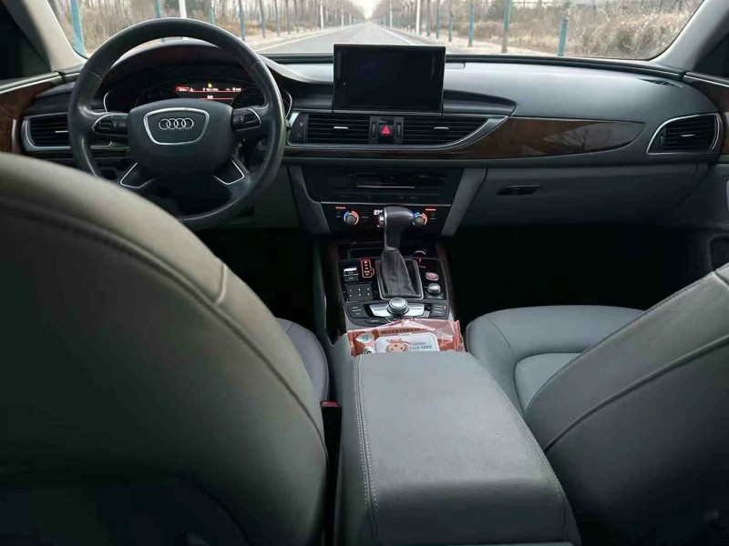 保定14年奥迪A6L3