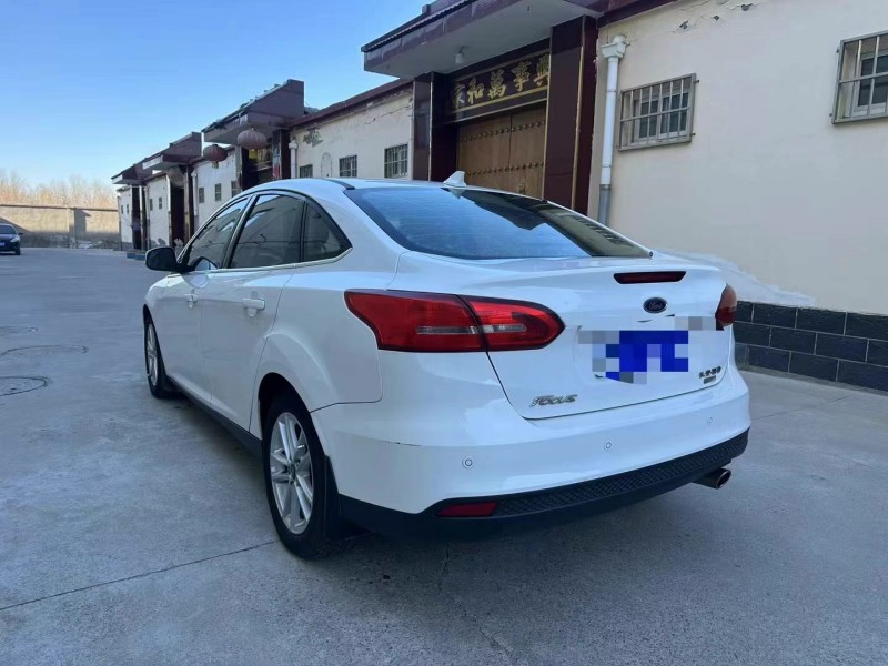 保定17年福特福克斯4