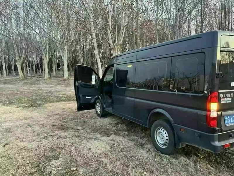 保定22年东风御风7