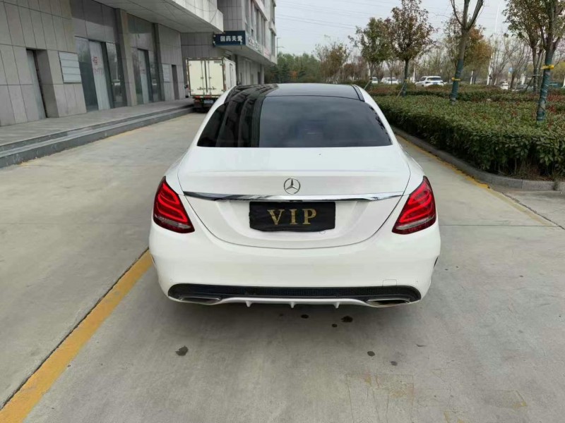 济宁14年奔驰C9