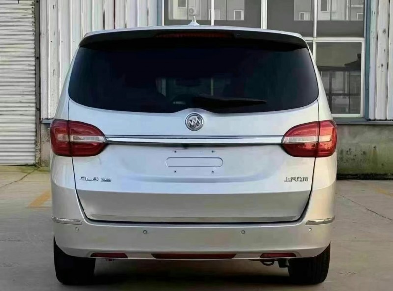 济宁15年别克GL86