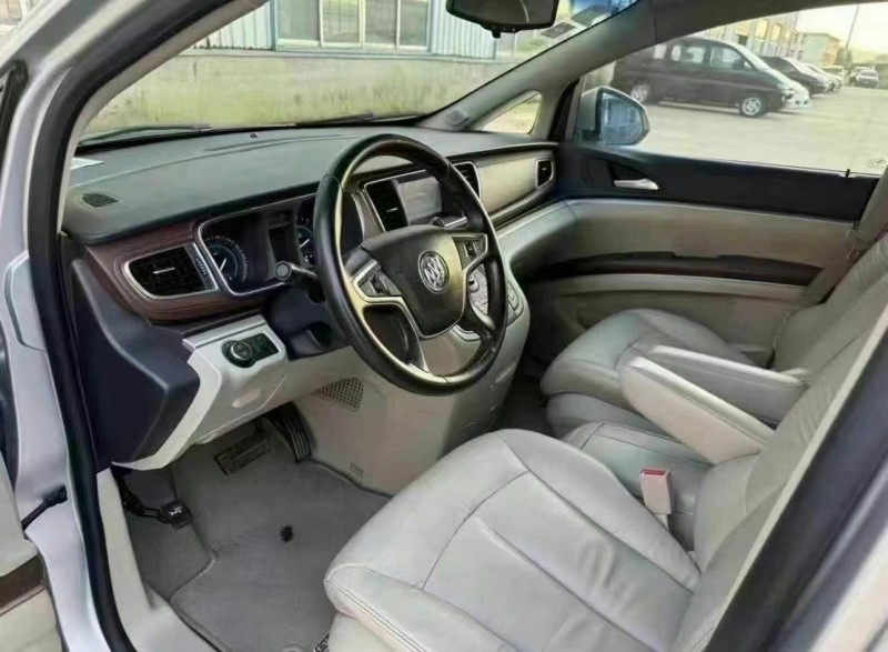 济宁15年别克GL87