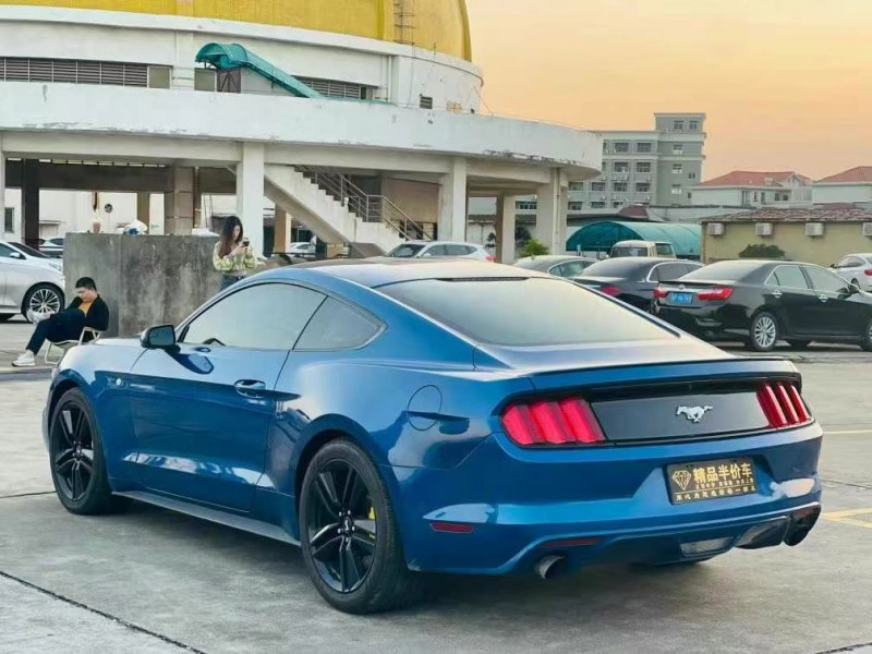 东莞17年福特野马8