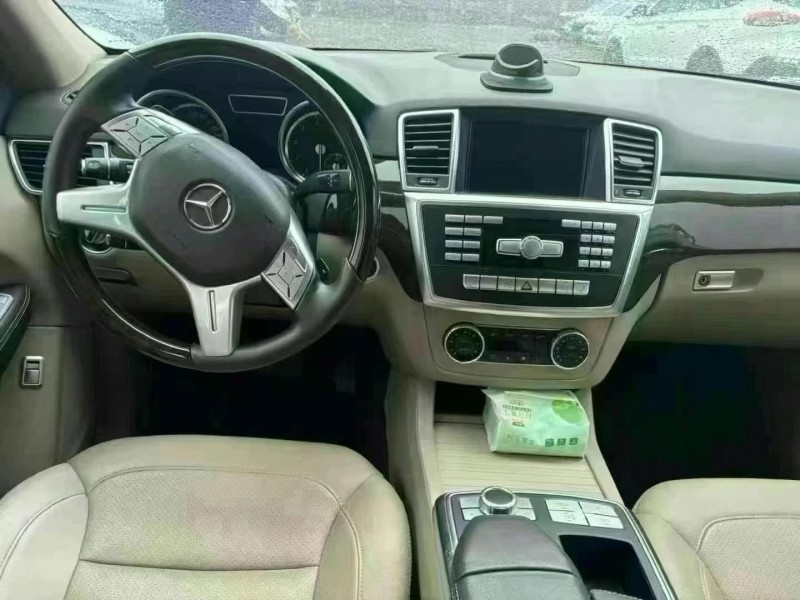 济宁13年奔驰ML5