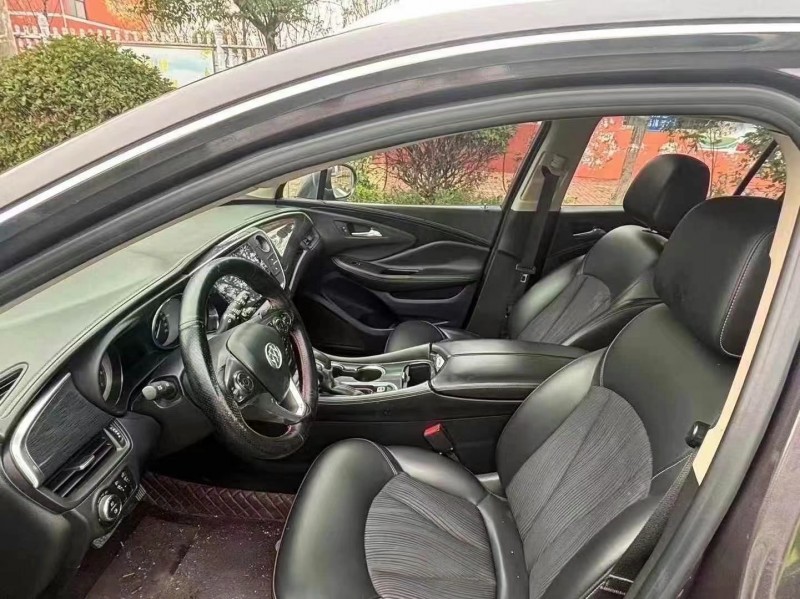 枣庄16年别克昂科威5