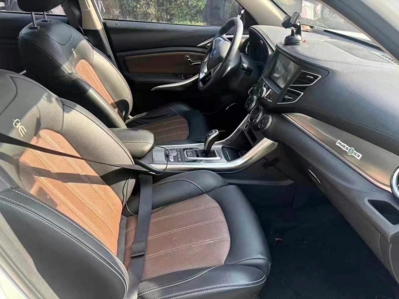 枣庄17年比亚迪宋4