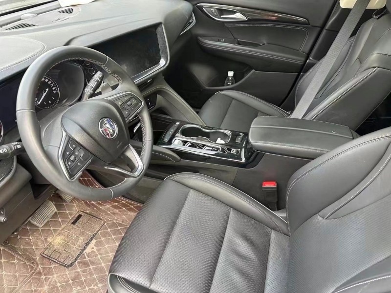 枣庄22年别克昂科威4