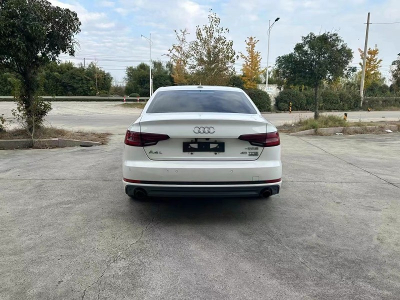 徐州18年奥迪A4L9