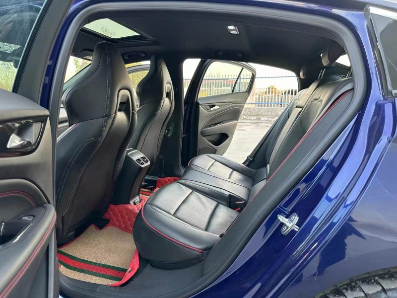 徐州22年别克君威7