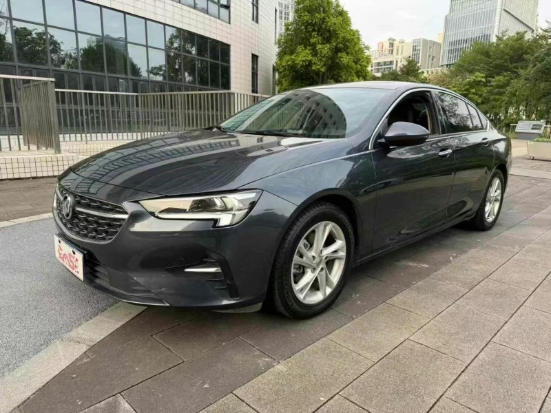 佛山21年别克君威2