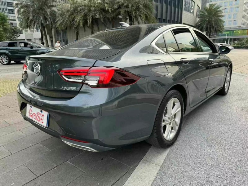 佛山21年别克君威7