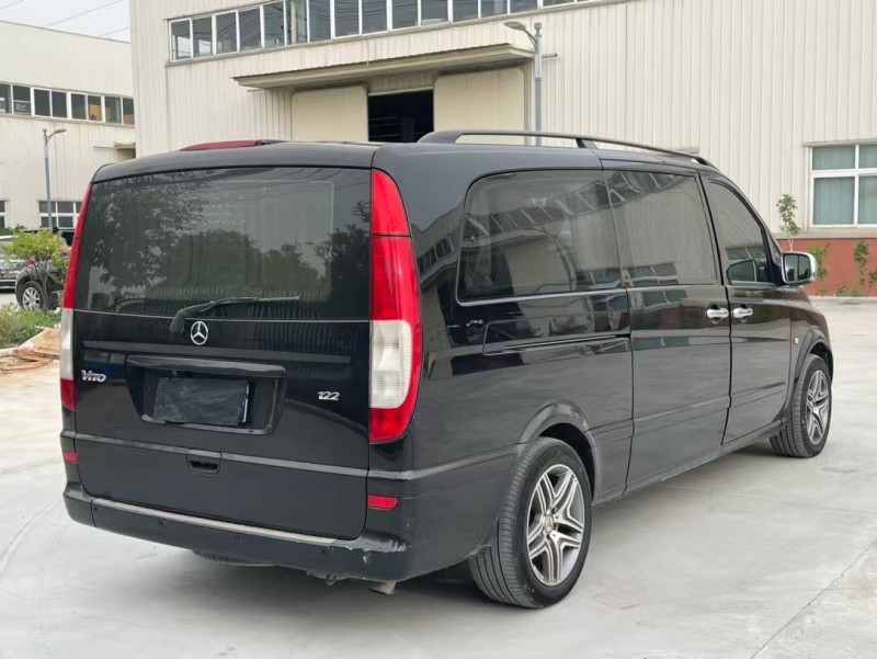 徐州16年奔驰威霆5