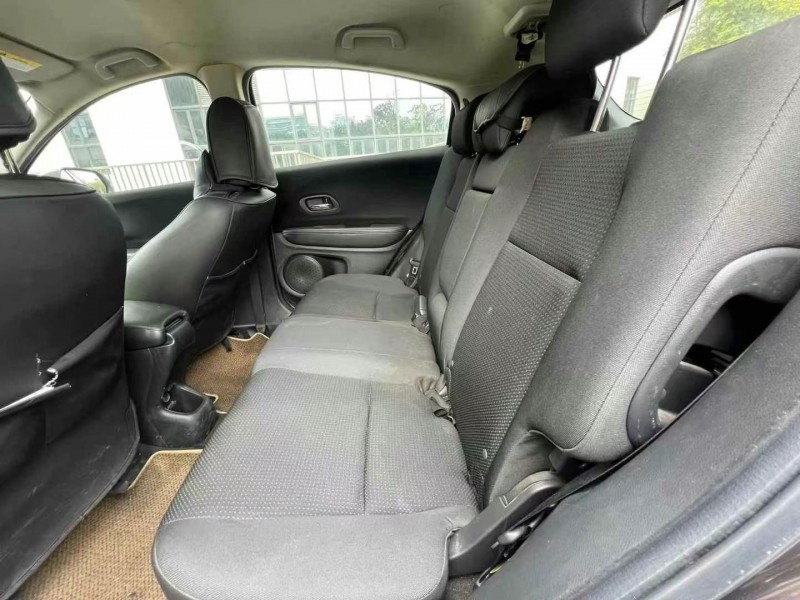 佛山19年本田缤智6