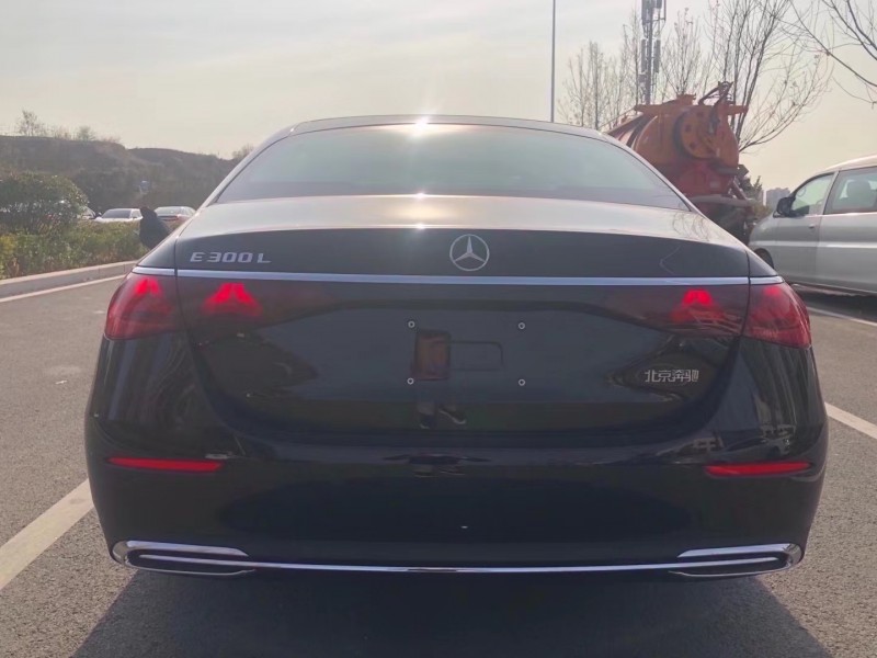 青岛24年奔驰E9