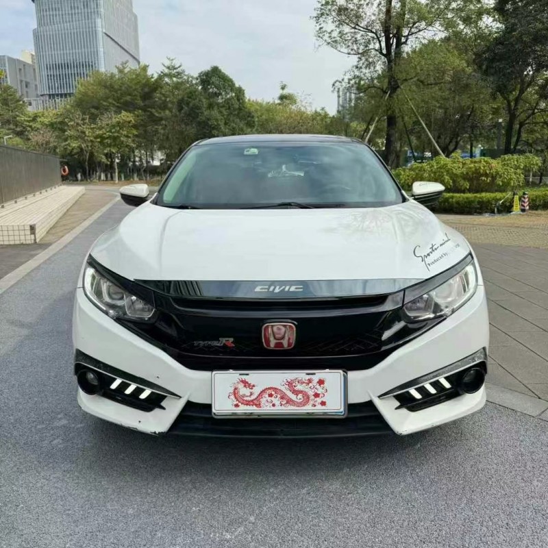 佛山17年本田思域1