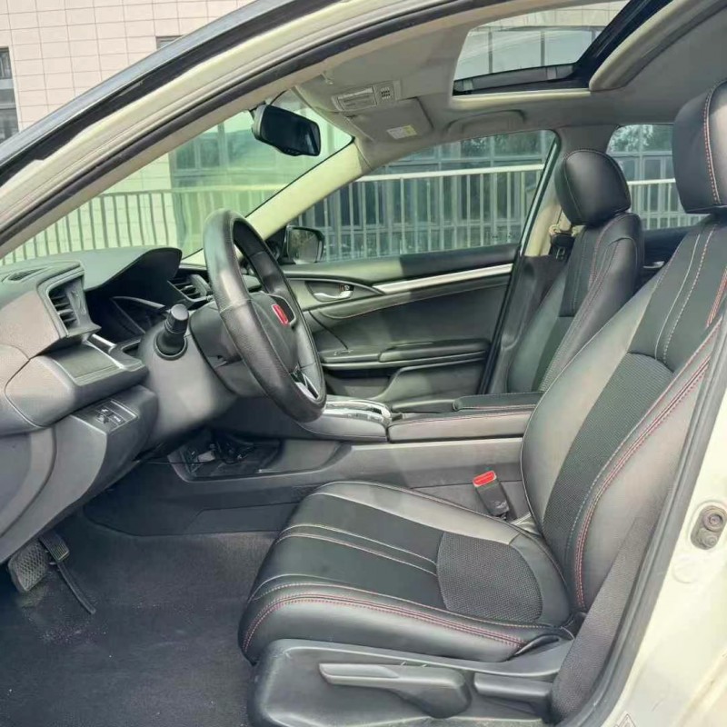 佛山17年本田思域4