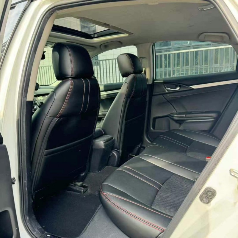 佛山17年本田思域5