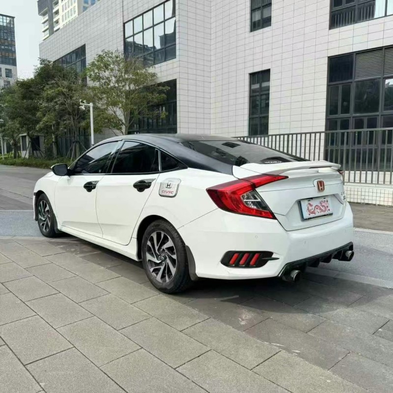 佛山17年本田思域7